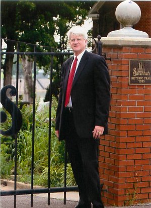  Mayor Bob Shutt